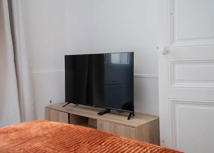 Terrasse Metro Pierre Lachaise - 3p